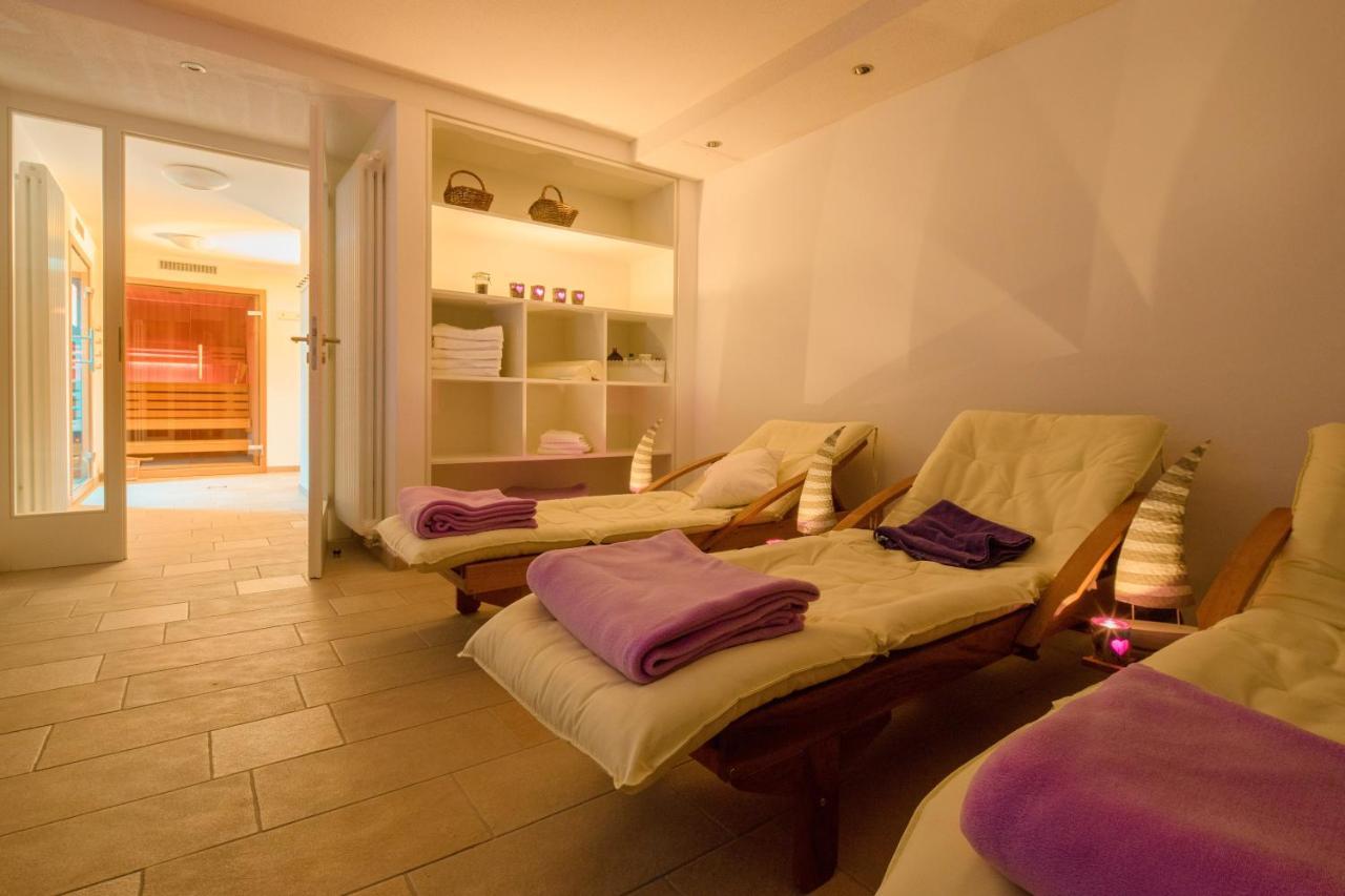 Muehlenthalers Park Hotel Конц Екстериор снимка