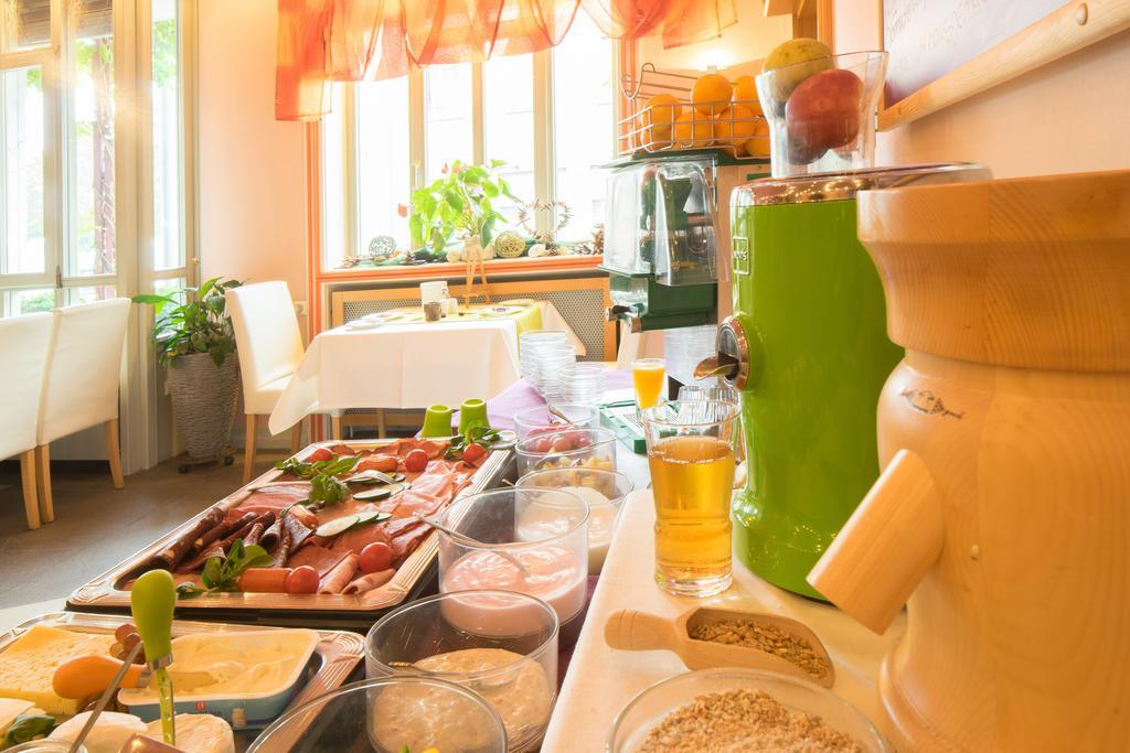 Muehlenthalers Park Hotel Конц Екстериор снимка